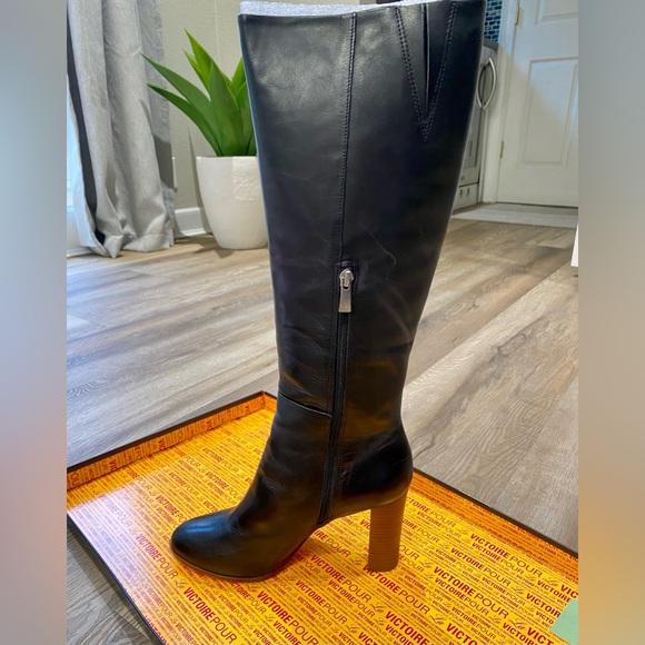 Pour La Victoire Black Full Leather Heeled Boots, size 8.5M - Picture 5 of 9